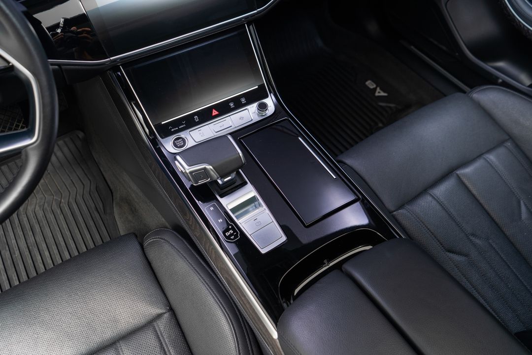 2023 Audi A8