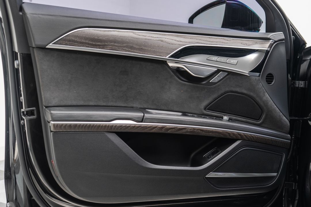 2023 Audi A8