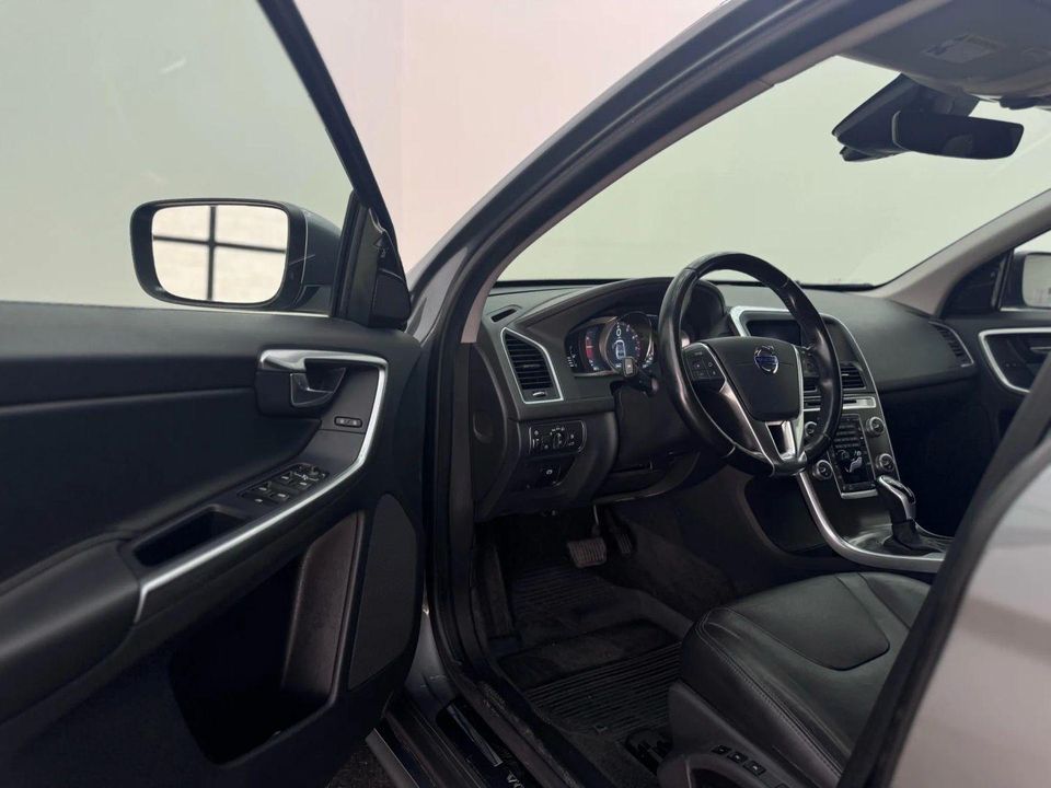2016 Volvo XC60
