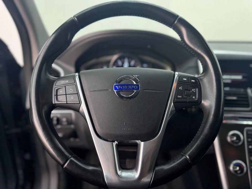2016 Volvo XC60