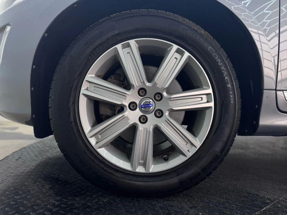 2016 Volvo XC60