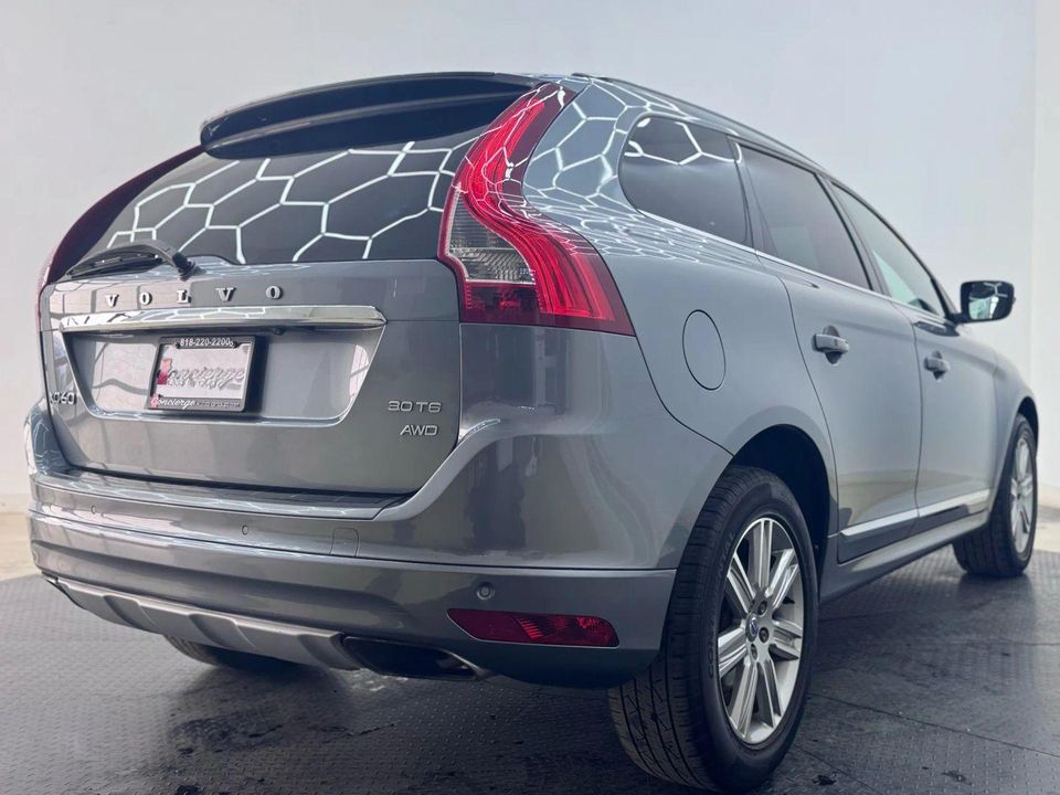 2016 Volvo XC60