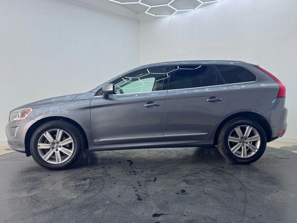 2016 Volvo XC60