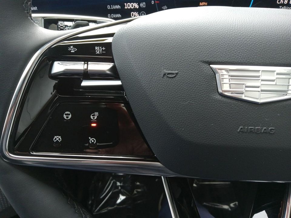 2025 Cadillac LYRIQ
