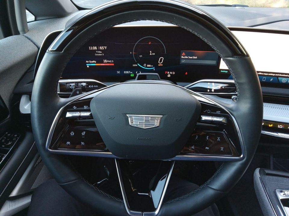 2025 Cadillac OPTIQ