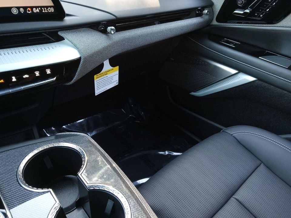 2025 Cadillac OPTIQ