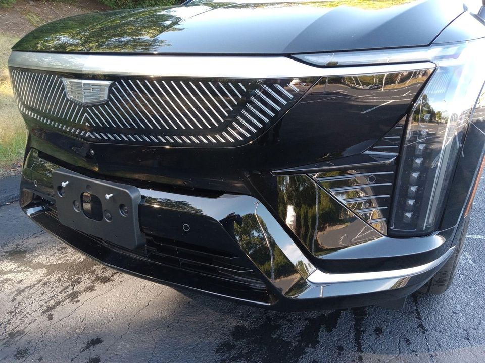 2025 Cadillac OPTIQ