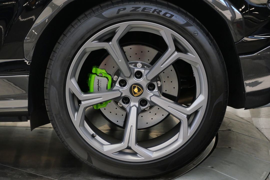 2022 Lamborghini Urus