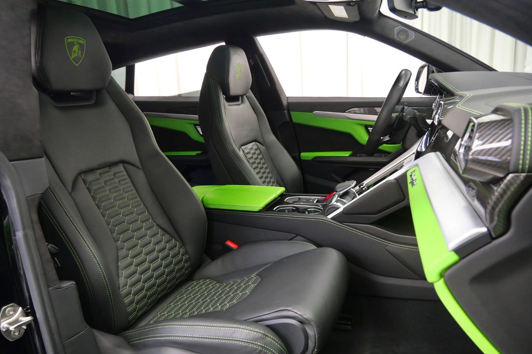 2022 Lamborghini Urus