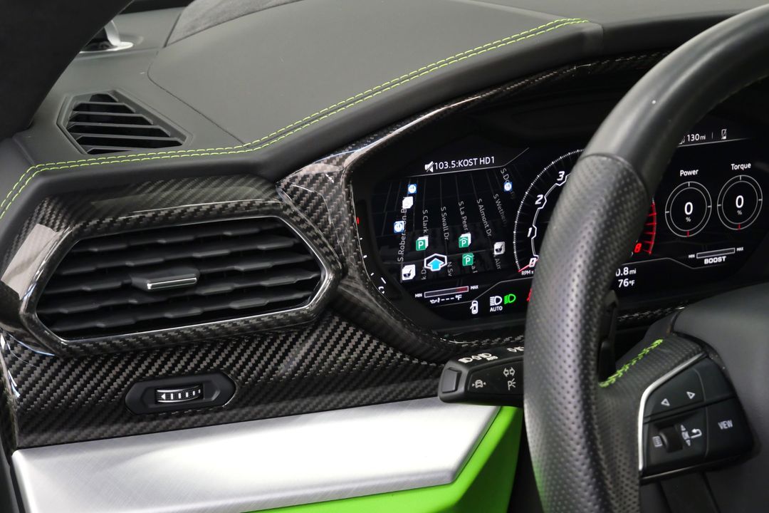 2022 Lamborghini Urus