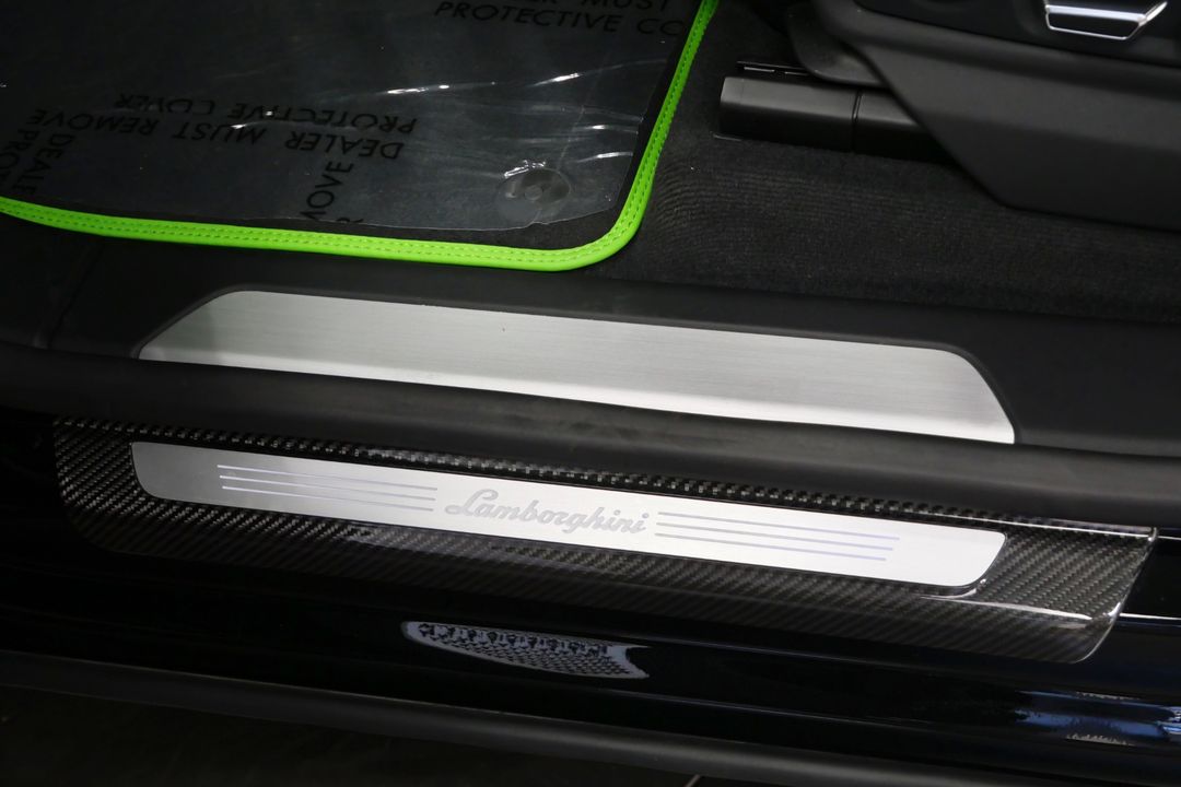 2022 Lamborghini Urus