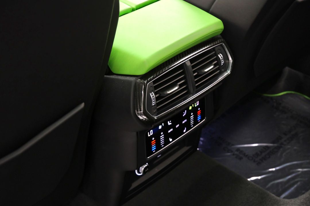 2022 Lamborghini Urus