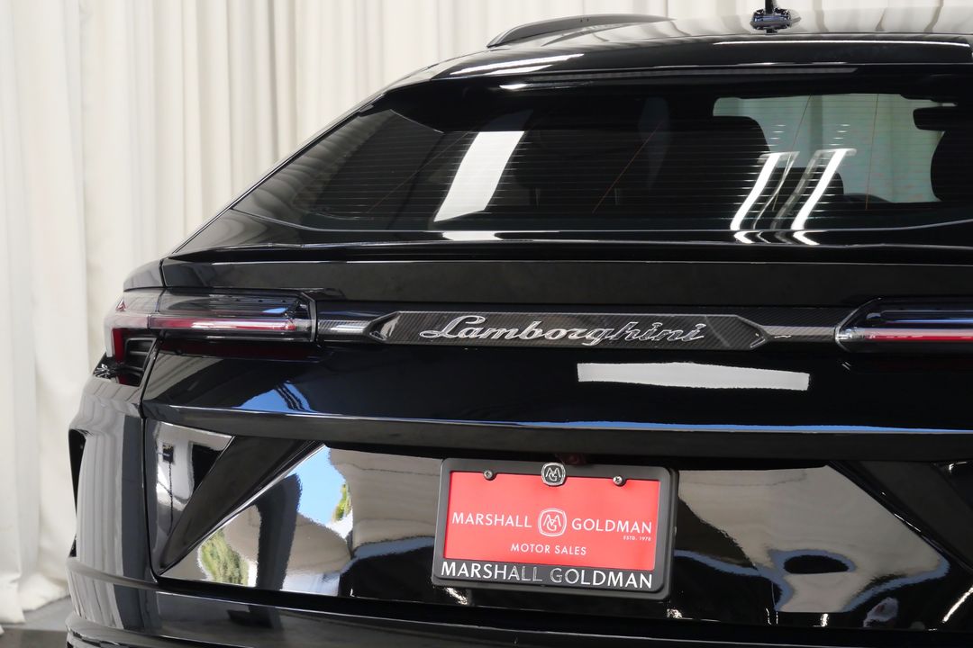 2022 Lamborghini Urus