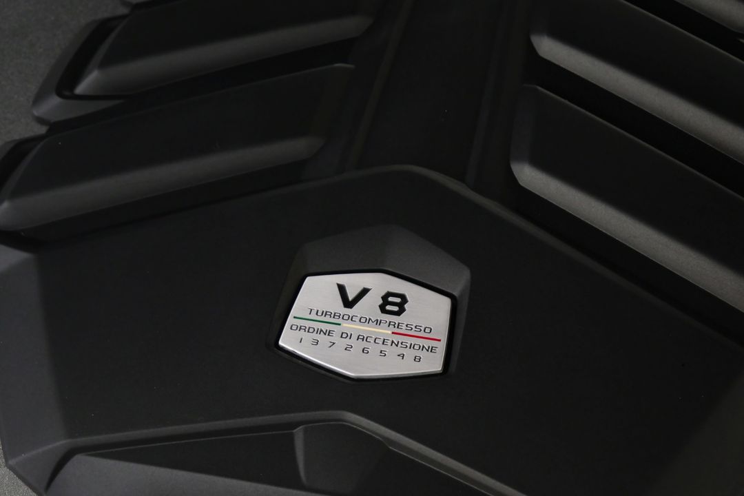 2022 Lamborghini Urus