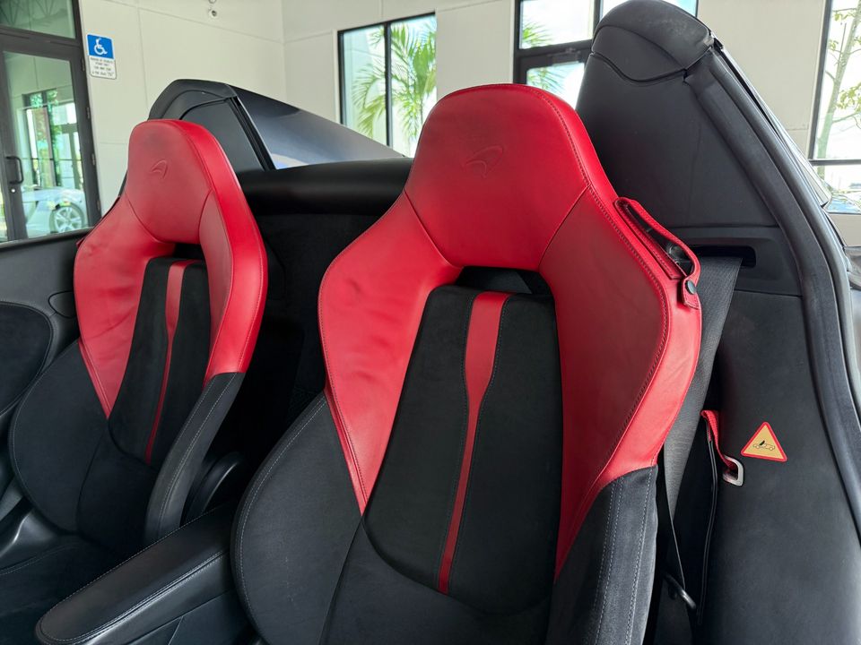 2019 McLaren 570S Spider