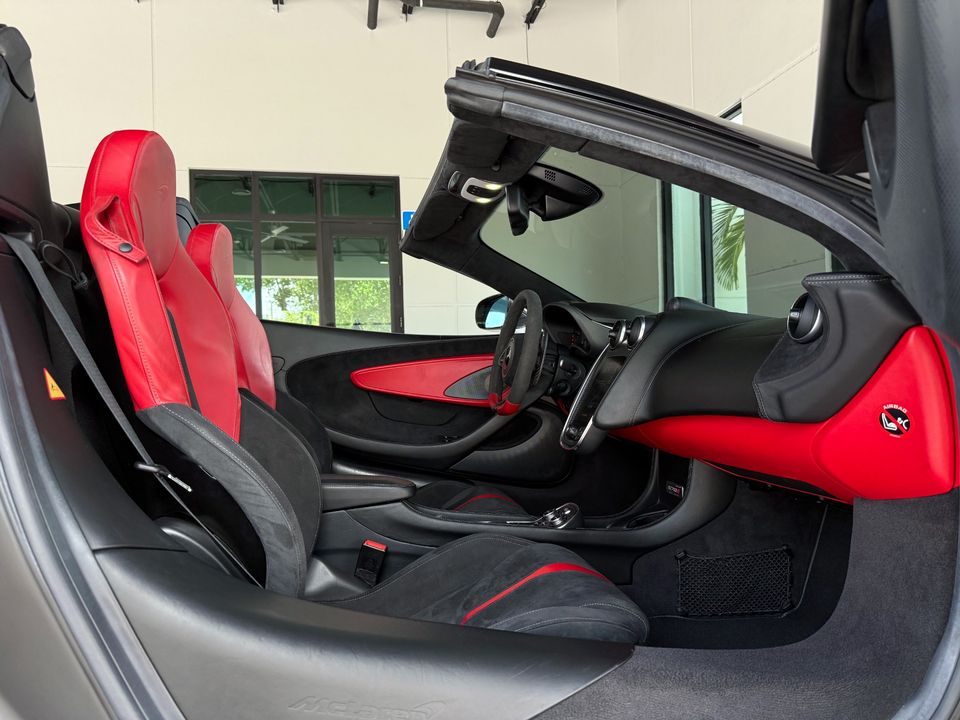 2019 McLaren 570S Spider