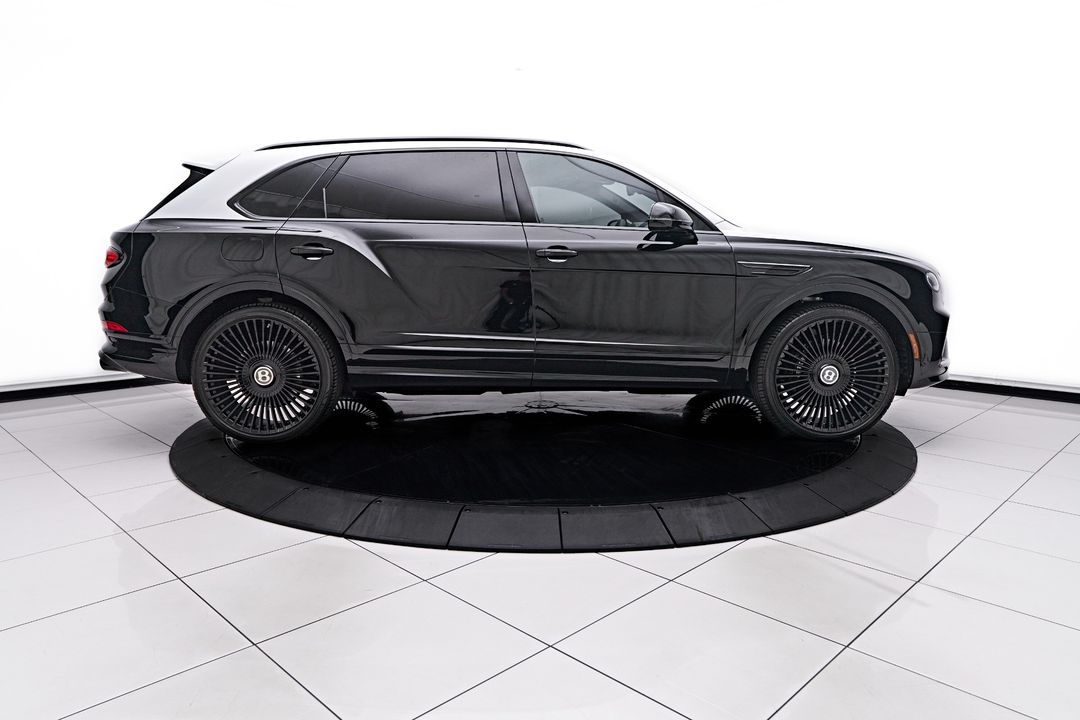 2023 Bentley Bentayga EWB