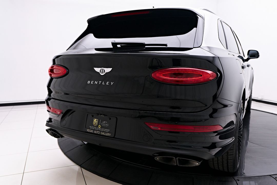 2023 Bentley Bentayga EWB