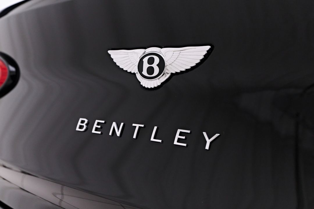 2023 Bentley Bentayga EWB