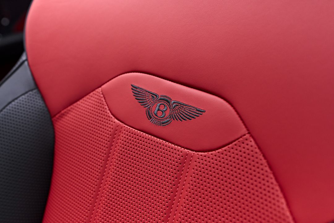 2023 Bentley Bentayga EWB