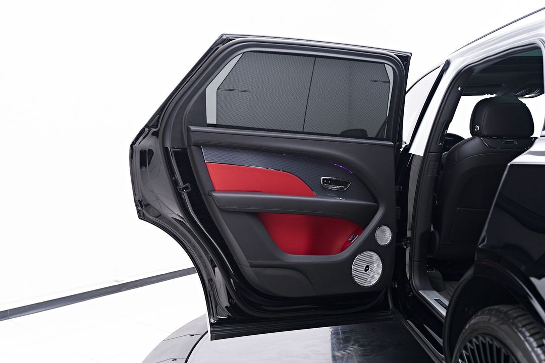 2023 Bentley Bentayga EWB