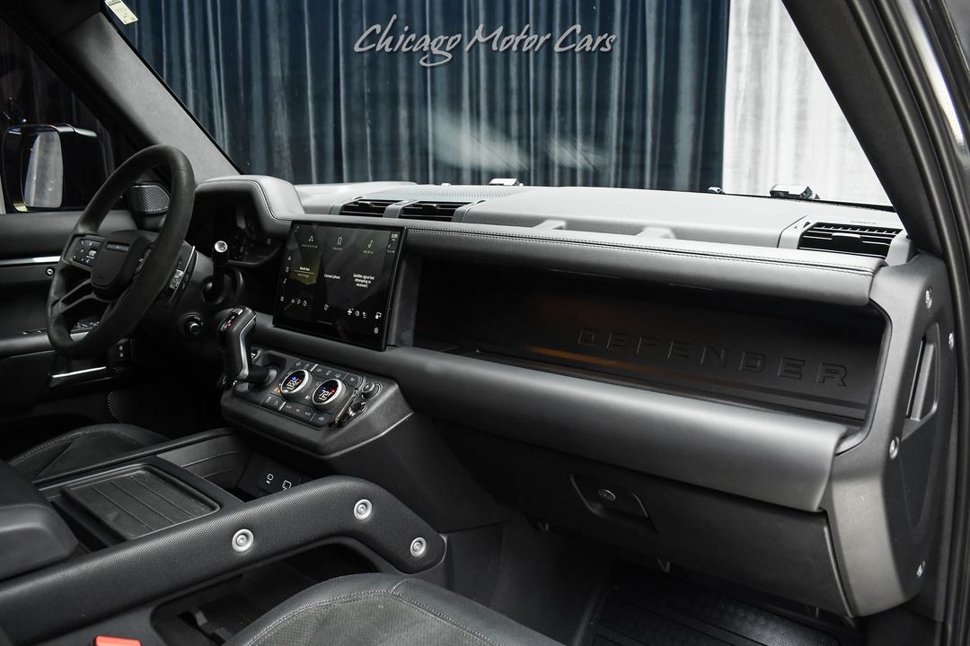 2023 Land Rover Defender