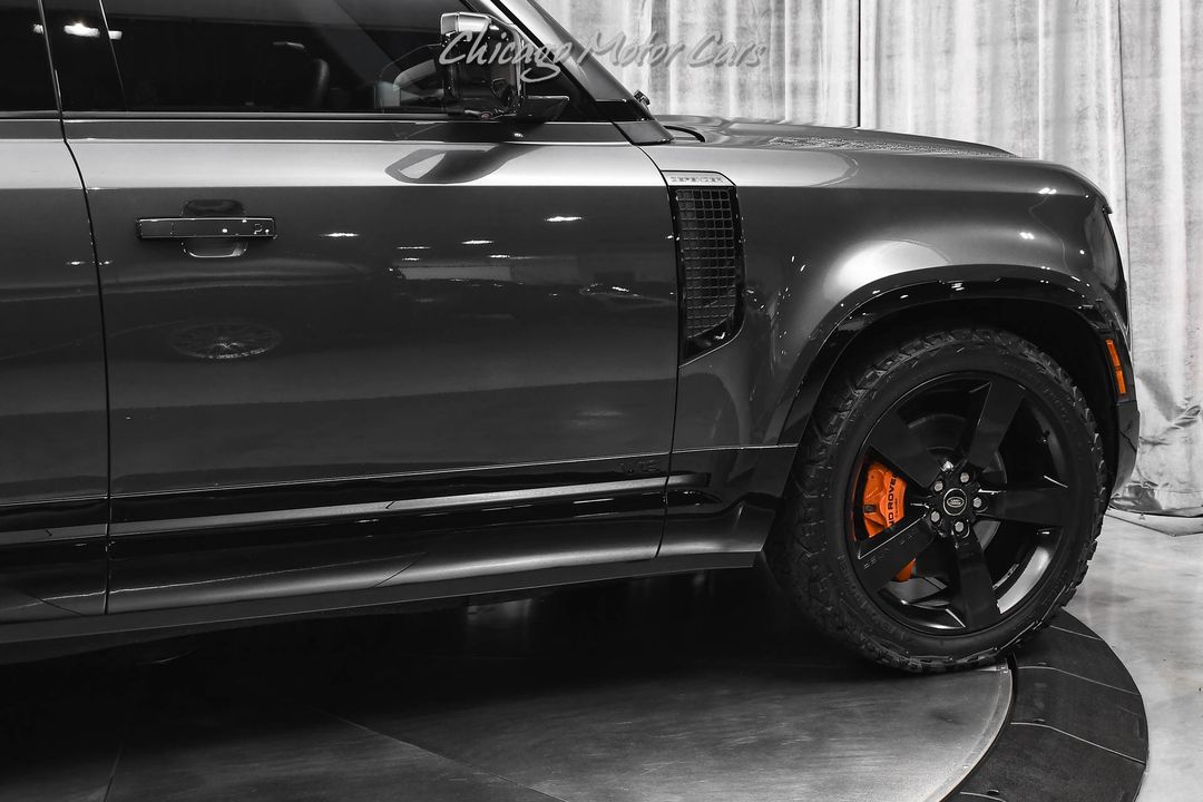 2023 Land Rover Defender