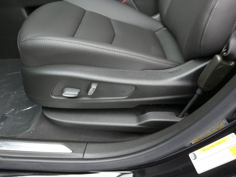 2025 Cadillac XT5