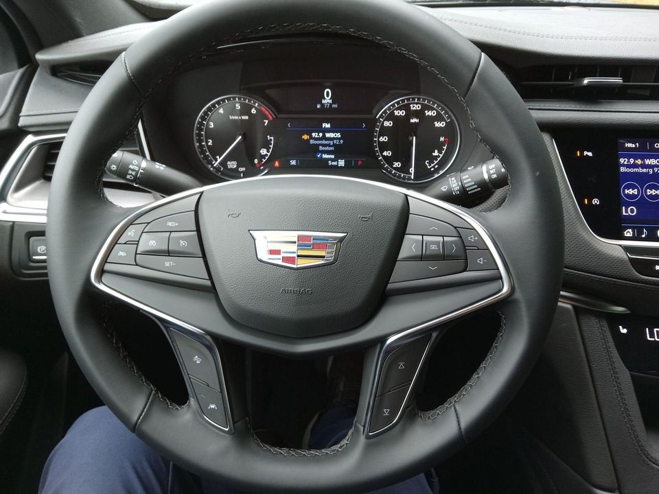 2025 Cadillac XT5