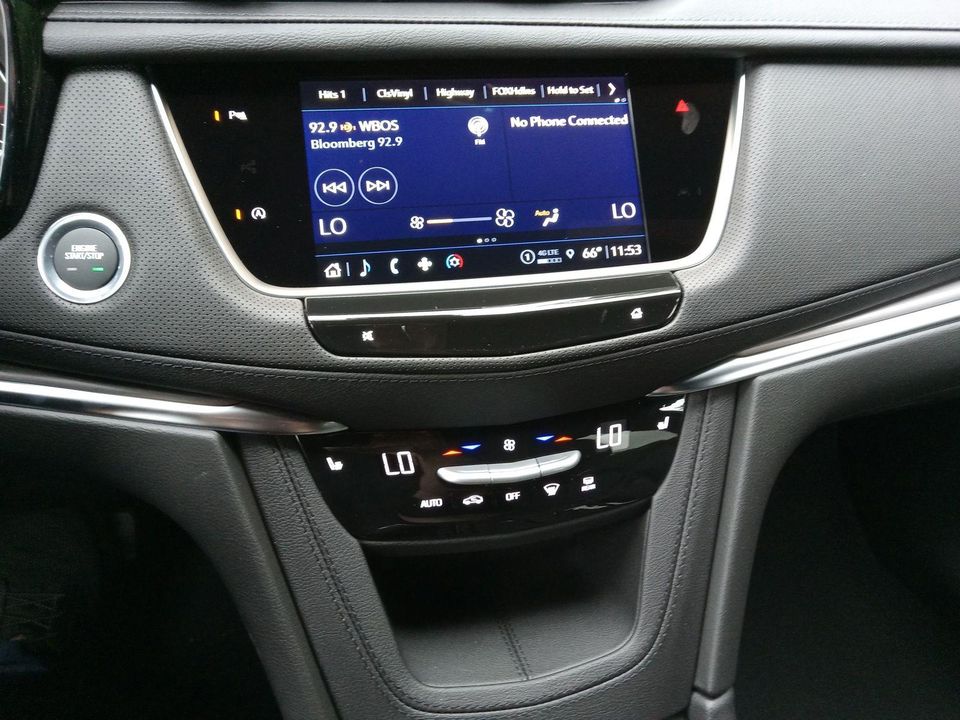 2025 Cadillac XT5