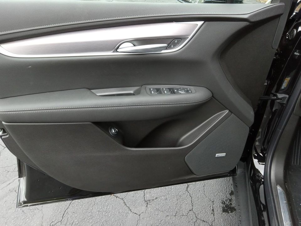 2025 Cadillac XT5