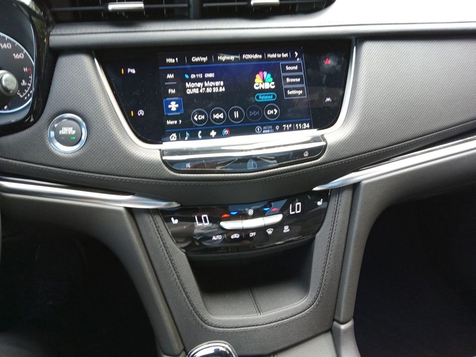 2025 Cadillac XT6