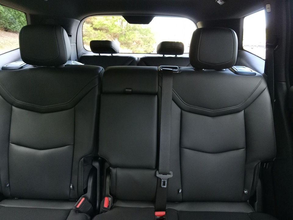 2025 Cadillac XT6