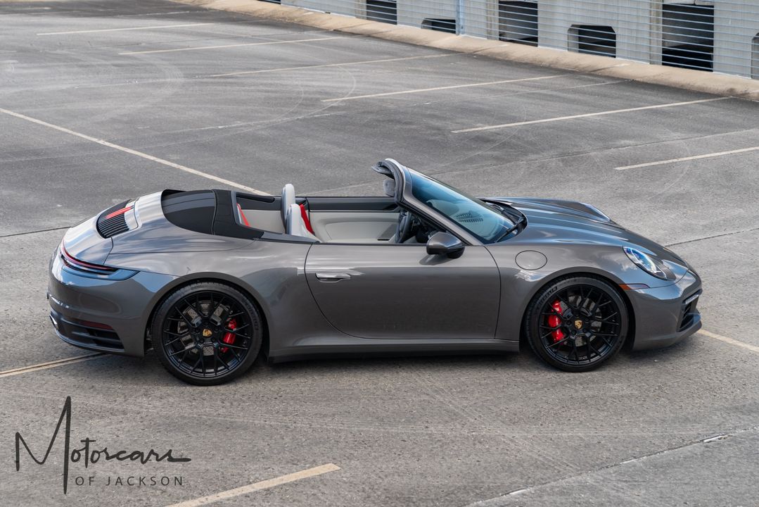 2022 Porsche 911