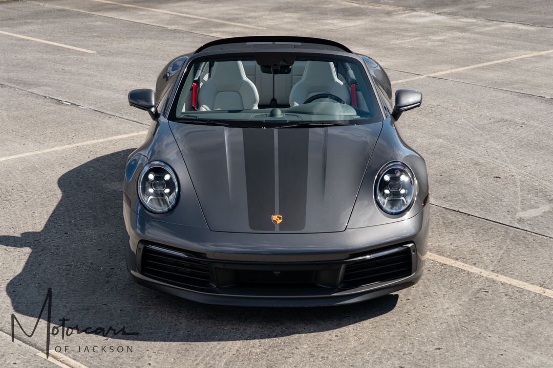 2022 Porsche 911