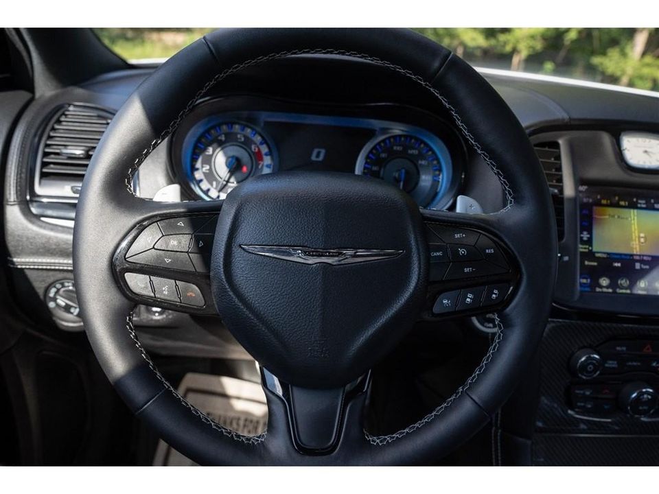 2023 Chrysler 300