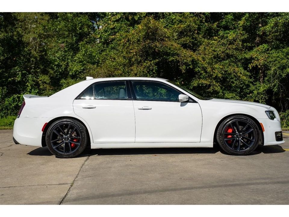 2023 Chrysler 300