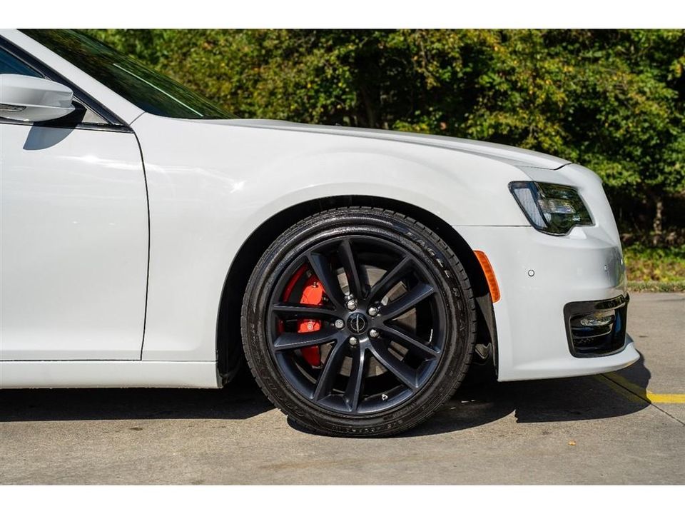 2023 Chrysler 300