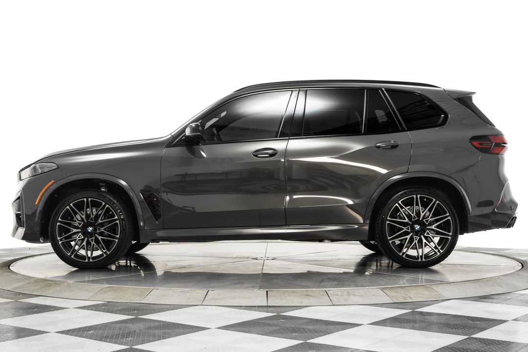 2025 BMW X5 M