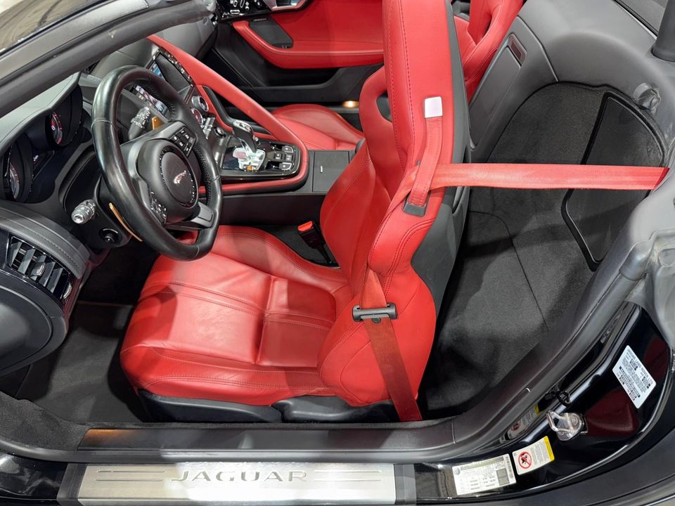 2015 Jaguar F-TYPE