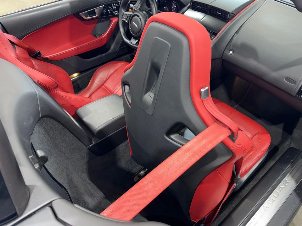 2015 Jaguar F-TYPE