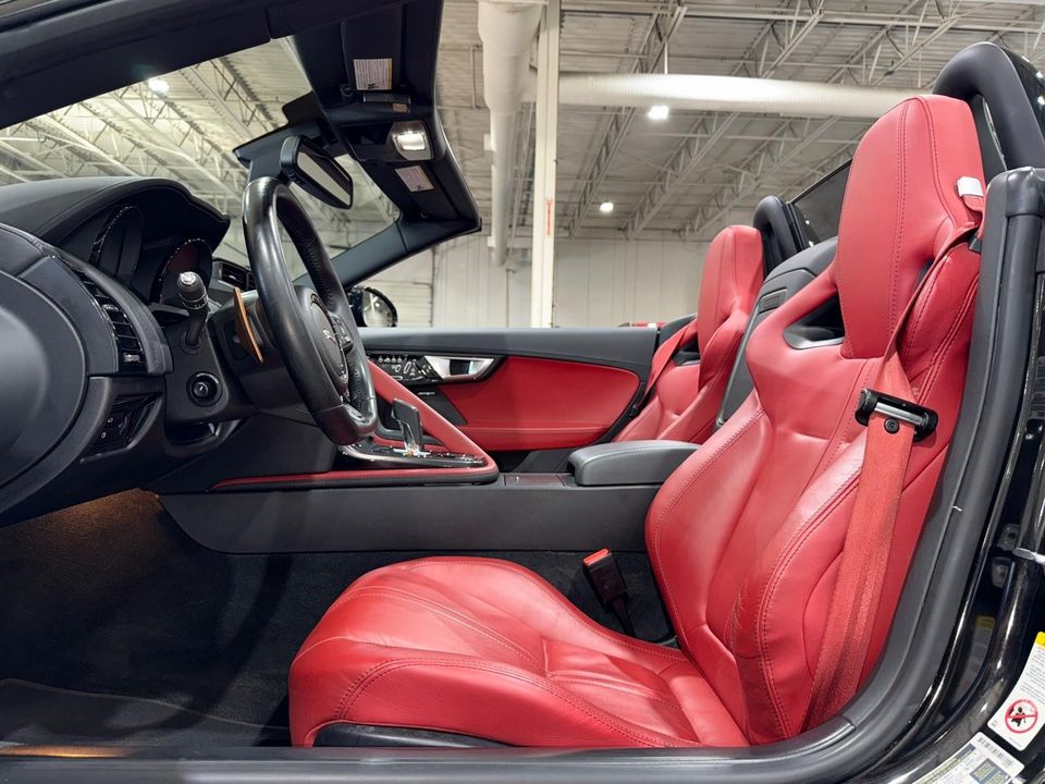 2015 Jaguar F-TYPE