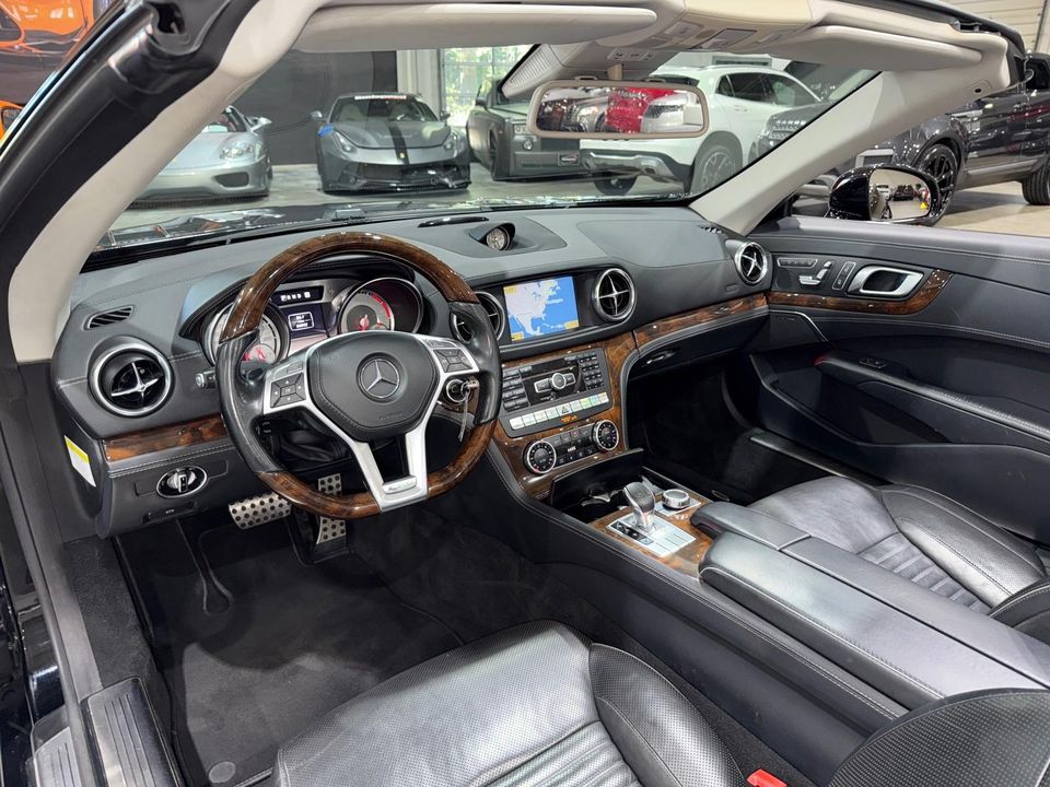 2013 Mercedes-Benz SL550