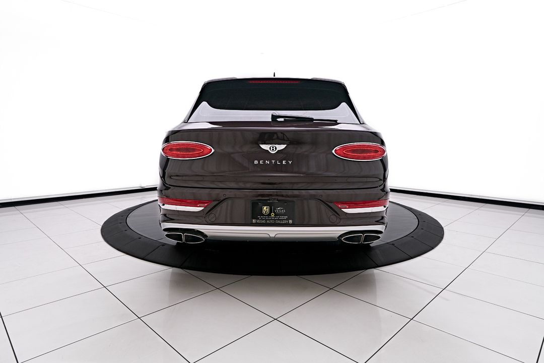 2023 Bentley Bentayga EWB