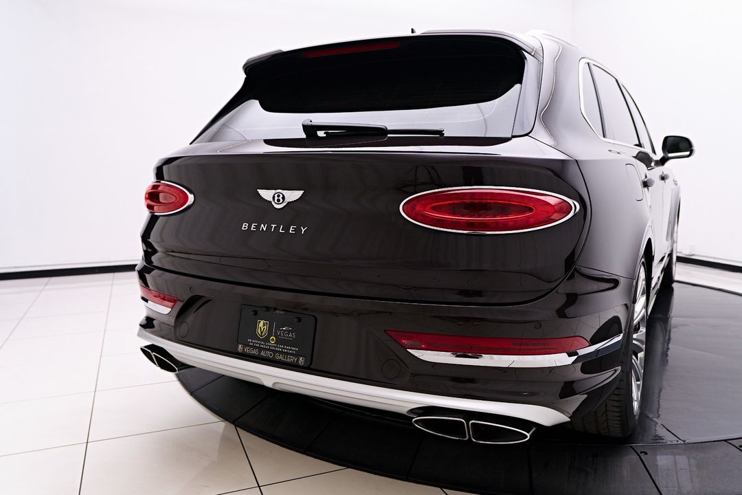 2023 Bentley Bentayga EWB