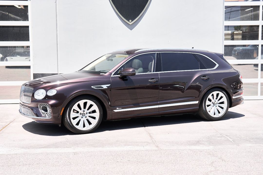 2023 Bentley Bentayga EWB