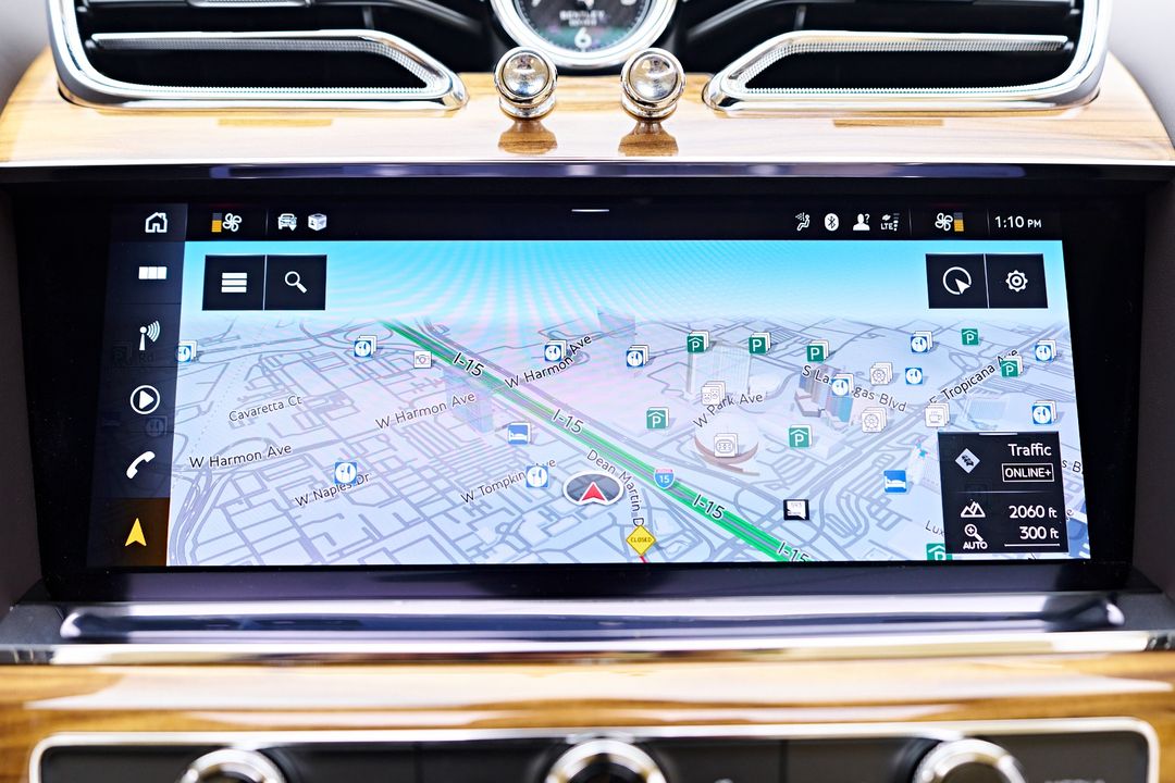 2023 Bentley Bentayga EWB