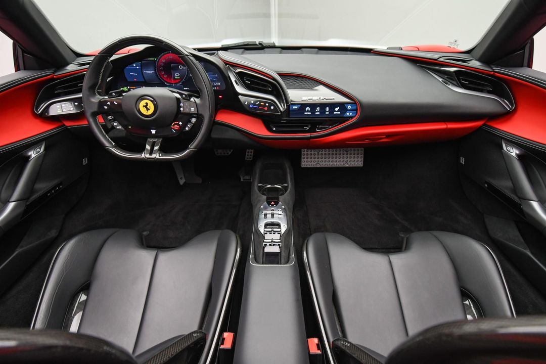 2022 Ferrari SF90 Spider
