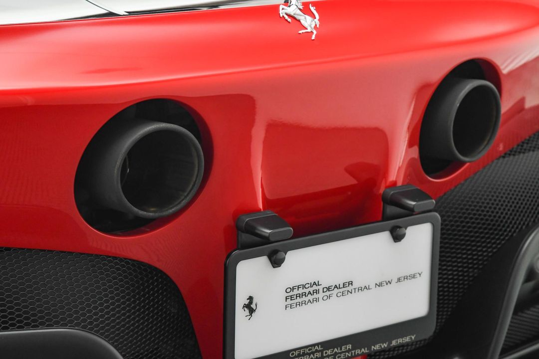 2022 Ferrari SF90 Spider