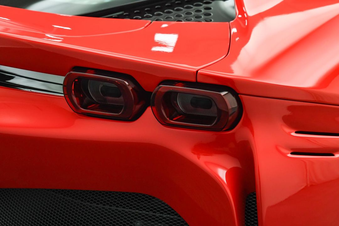 2022 Ferrari SF90 Spider